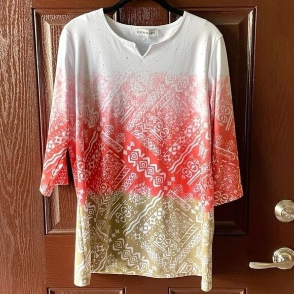 Southern Lady Tunic Top for Women Sz M Ombre Colors w/ Aztec Designs - Picture 11 of 11